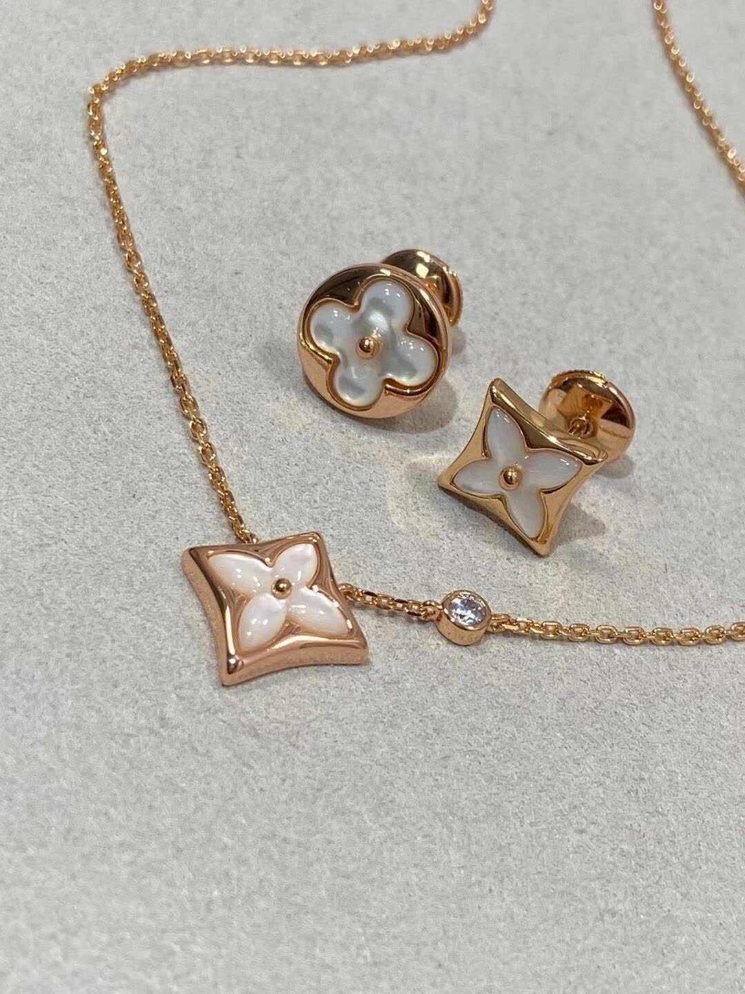 Louis Vuitton Gold Flower Earrings and Bracelet Set